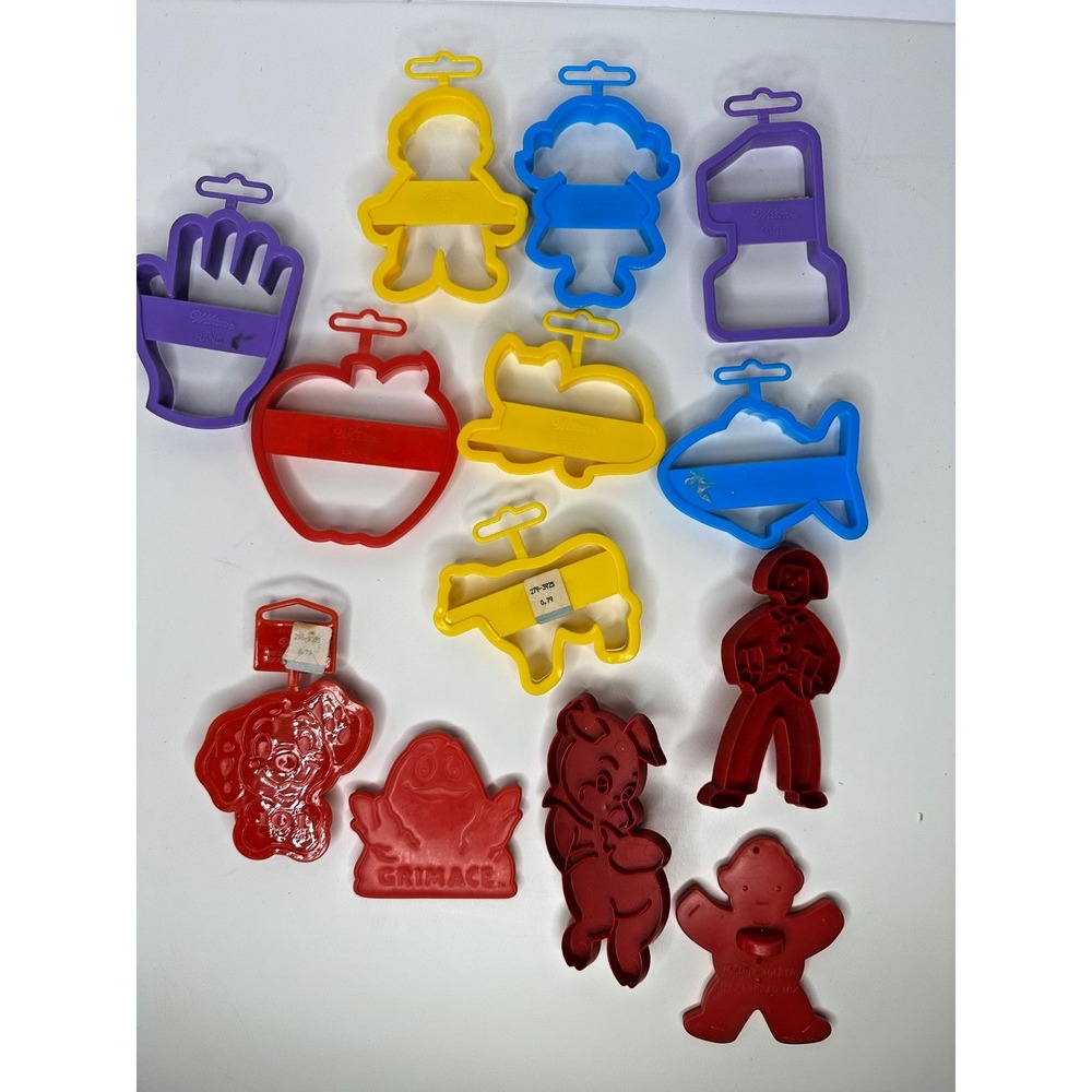 Grimace Porky Pig cookie cutters Betty Crocker Gingerbread Dalmatians PLUS 13 Pc